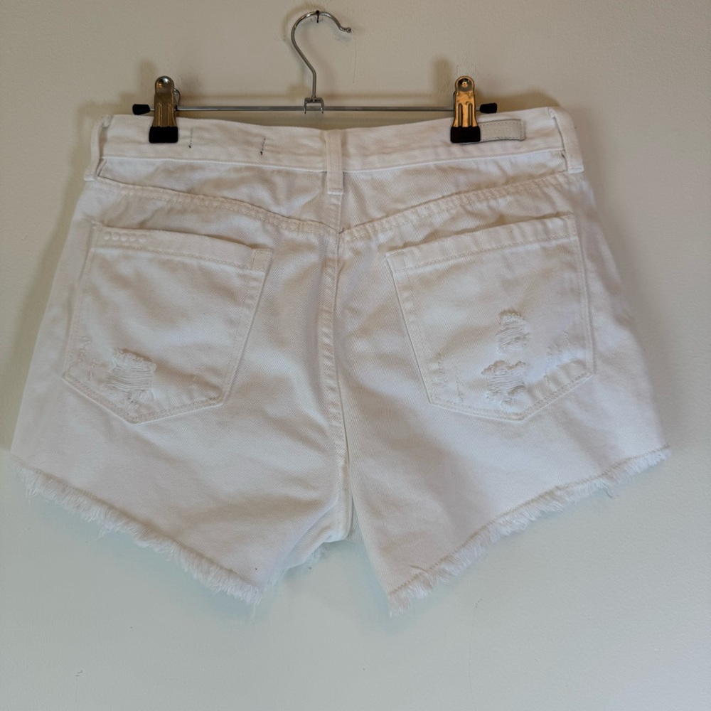 Blank NYC White Distressed Jean Shorts 0047 - Picture 2 of 16